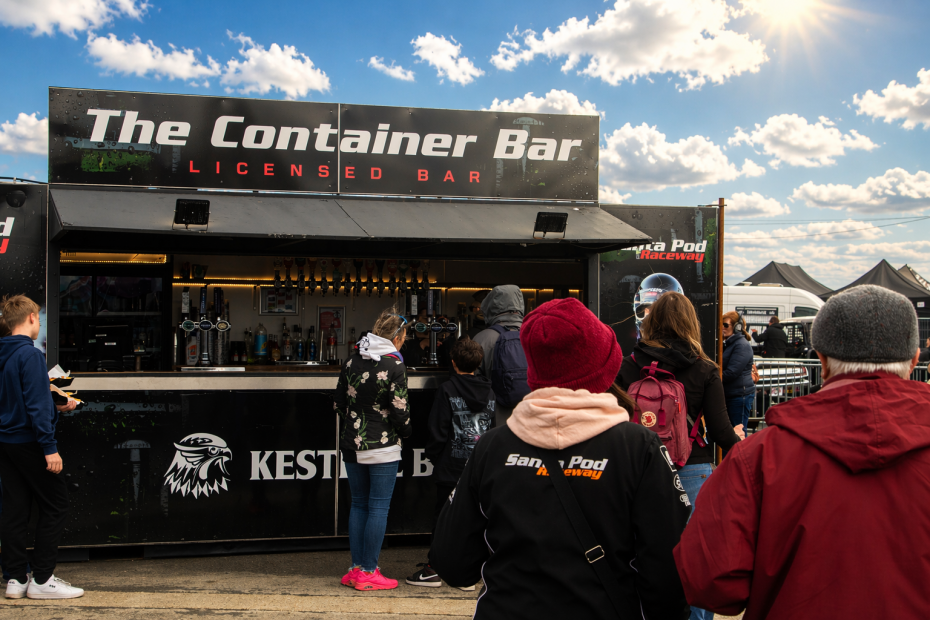 Container bar